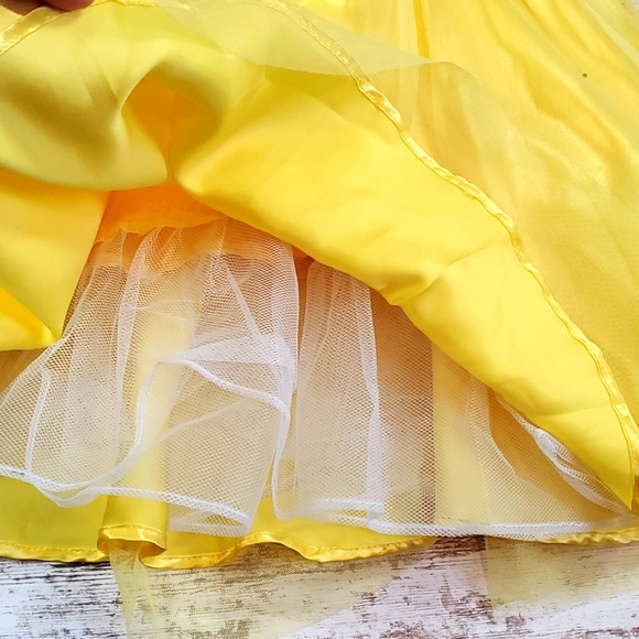 Masquerade | Ethereal Yellow Tulle Net Formal Black Tie Prom Dress - Picture 6 of 9